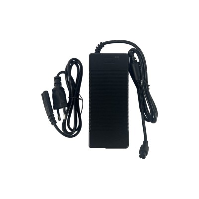CHARGEUR 36V-42V / 2A (GX12-3P)